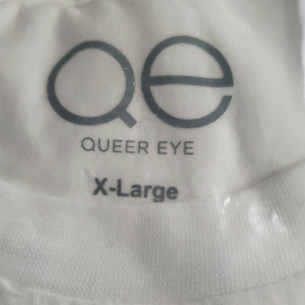Queer Eye White 'Choose Kindness' T-Shirt - Picture 5 of 6